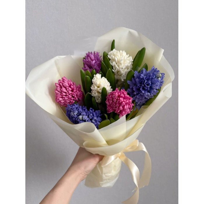 Гиацинты в Хромтау