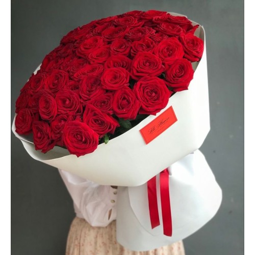 Купить на заказ Букет из 51 красной розы с доставкой в Хромтау