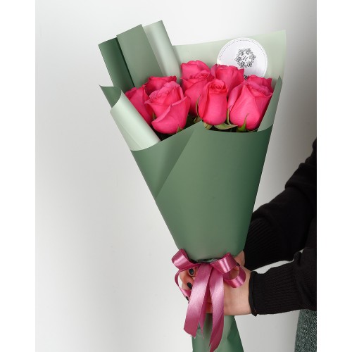 Купить на заказ Букет из 7 розовых роз с доставкой в Хромтау