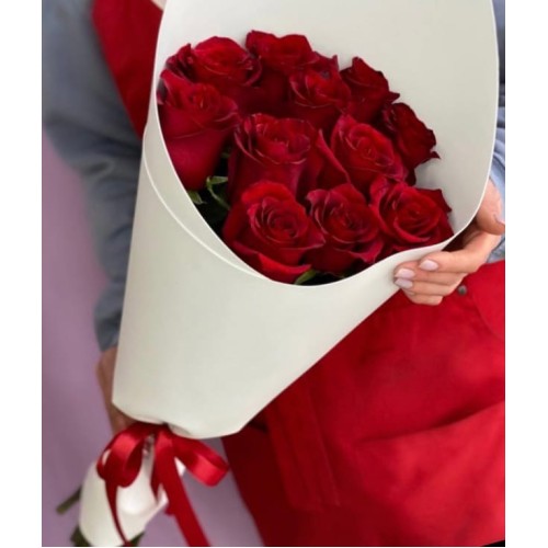 Купить на заказ Букет из 11 красных роз с доставкой в Хромтау